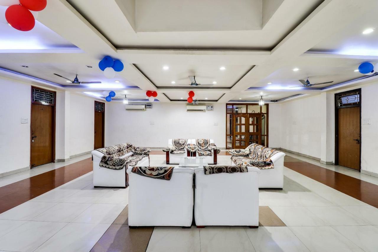 Oyo 43936 Hotel Rajputana Palace Farrukhabad Esterno foto